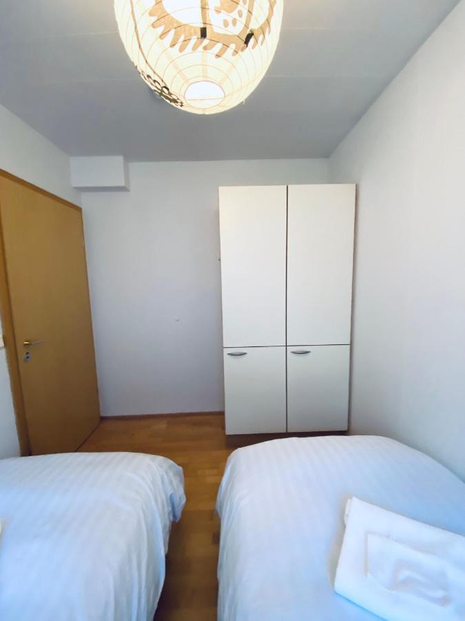 Appartement Penthouse On The Main Street, Town Center à Akureyri Extérieur photo