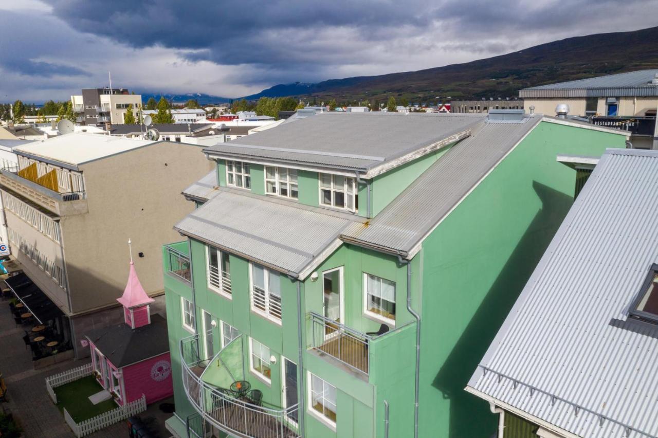 Appartement Penthouse On The Main Street, Town Center à Akureyri Extérieur photo
